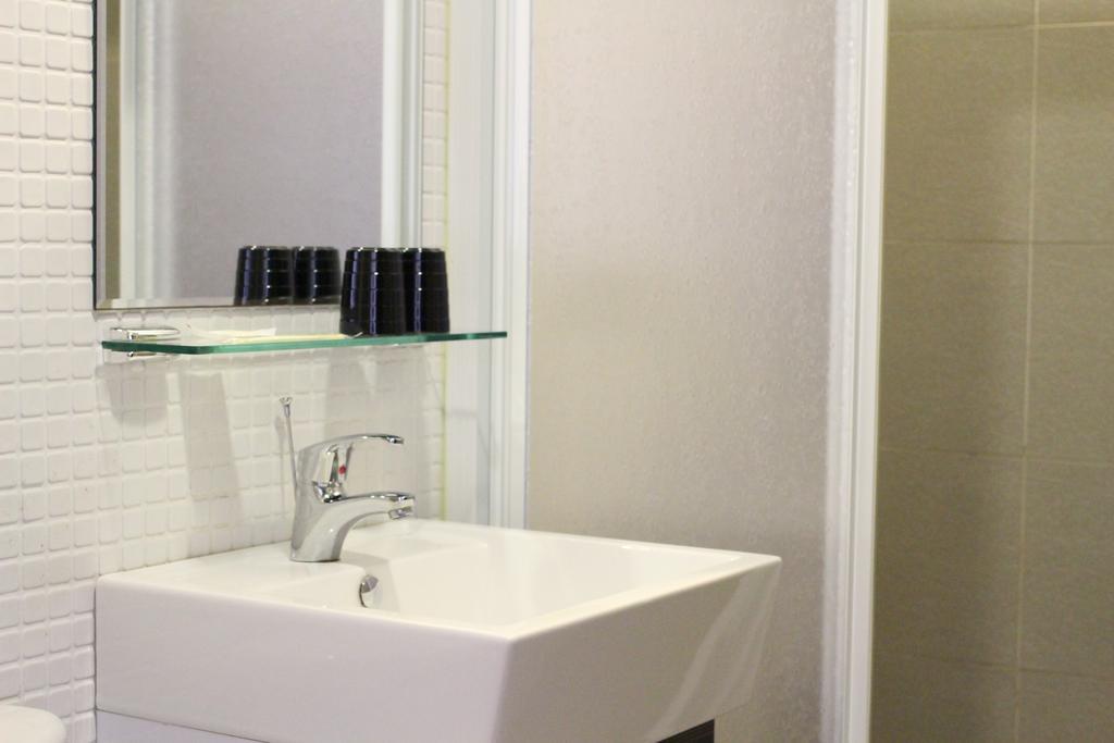 Home Full Hotel Цзиньчэн Экстерьер фото